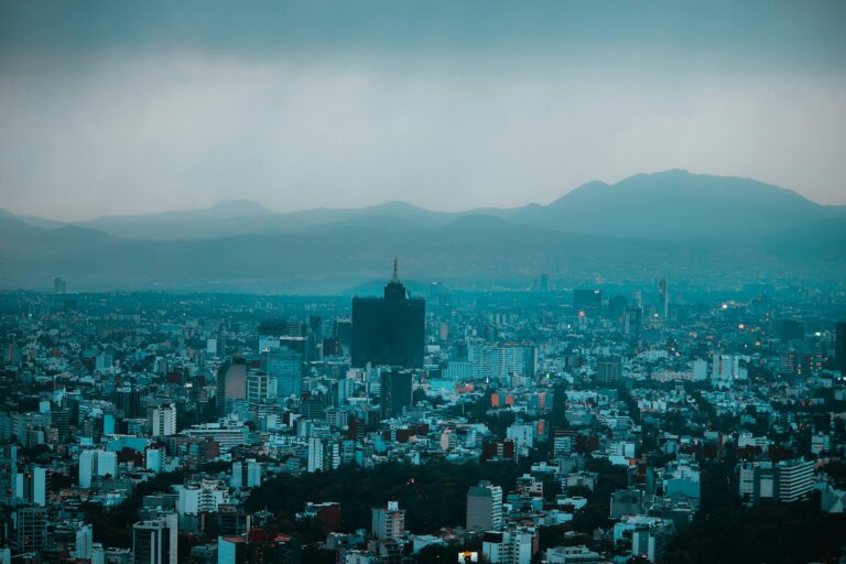L’UE et le Mexique signent un accord commercial historique à Mexico