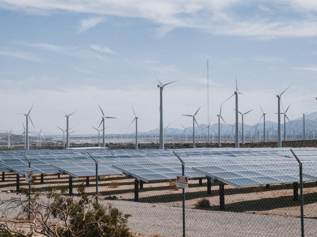 Brussels Races to Shield Households and Industry from the Energy Shock as AccelerateEU and the Citizens’ Energy Package Take Effect