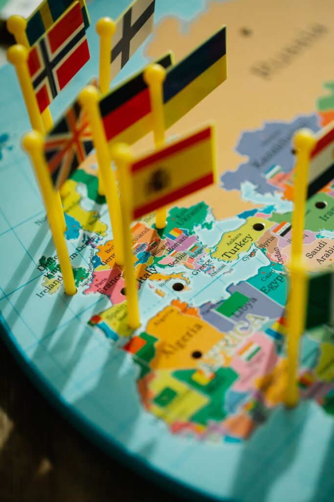 Pacte migratoire de l&rsquo;UE : un bilan en demi-teinte après un an
