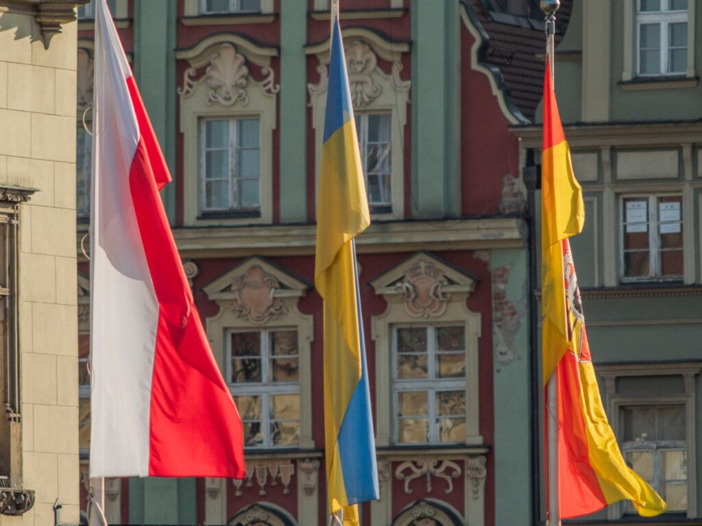 Nawrocki Strips Zelenskyy of Poland’s Top Honor, Clouding Ukraine’s EU Path