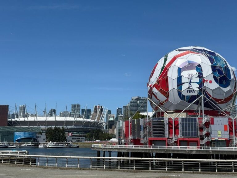 Infantino au premier plan : Trump relègue le Canada et le Mexique au second plan lors de la cérémonie de la Coupe du monde