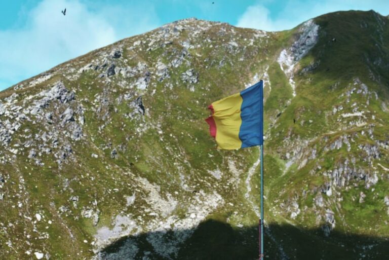 L’espace aérien roumain violé deux fois en 48 heures : les incidents de drones suscitent l’alarme régionale