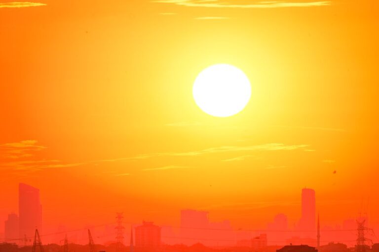 Europe’s Tourist Industry Sounds Alarm Over Extreme Heat as Another Scorching Summer Looms