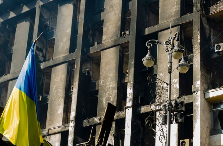 L’Ukraine alerte sur une offensive russe terrestre renouvelée contre Kyiv