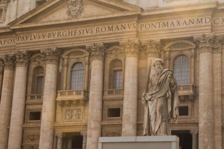 Des membres du Congrès américain se rendent au Vatican pour un rare dialogue sur l&rsquo;intelligence artificielle