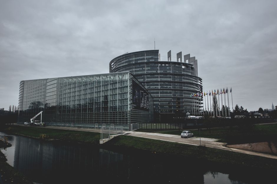 Bruxelles envisage un nouveau financement pour l’Espagne alors que Ceuta traverse une crise migratoire