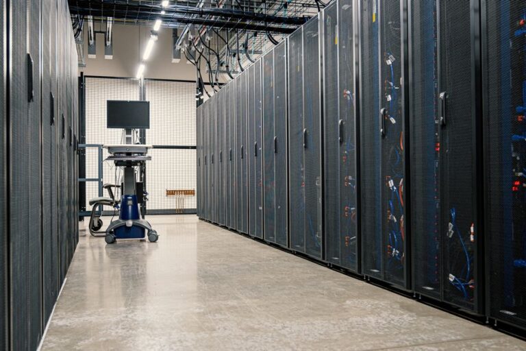 UK Greens Call for Moratorium on New Data Centres Amid Energy and Land Concerns