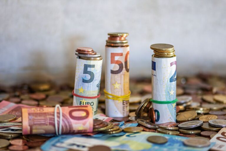 Europe’s €6.3 Trillion Savings Trap: Low-Yield Deposits Cost Households Hundreds Each Year