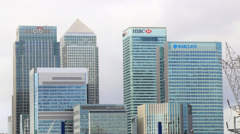 Barclays to cut 5,000 jobs as AI drives efficiency drive