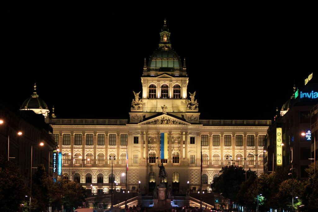 Prague exhibition honors Roma resistance fighters against Nazi occupation